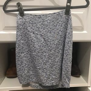 Brandy Melville skirt💙